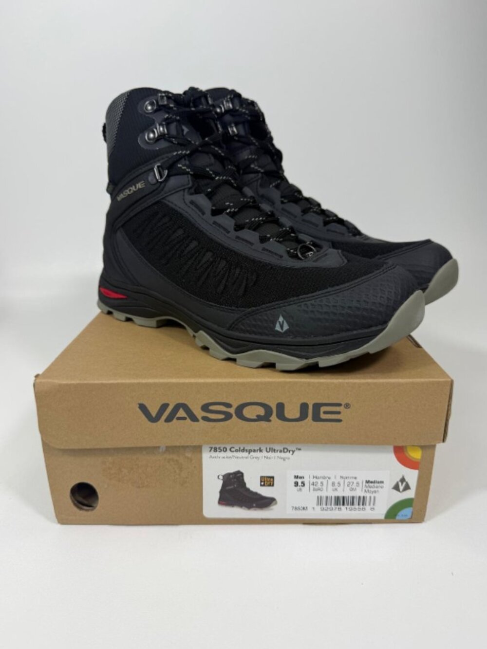 Vasque Coldspark UltraDry Hiking Boot - Men's Anthracite/Natural Grey 9.5 Medium